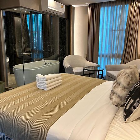 Chiang Mai Night Market Super Large Luxurious 3-Bedroom Hotel-Style Condo Exterior photo