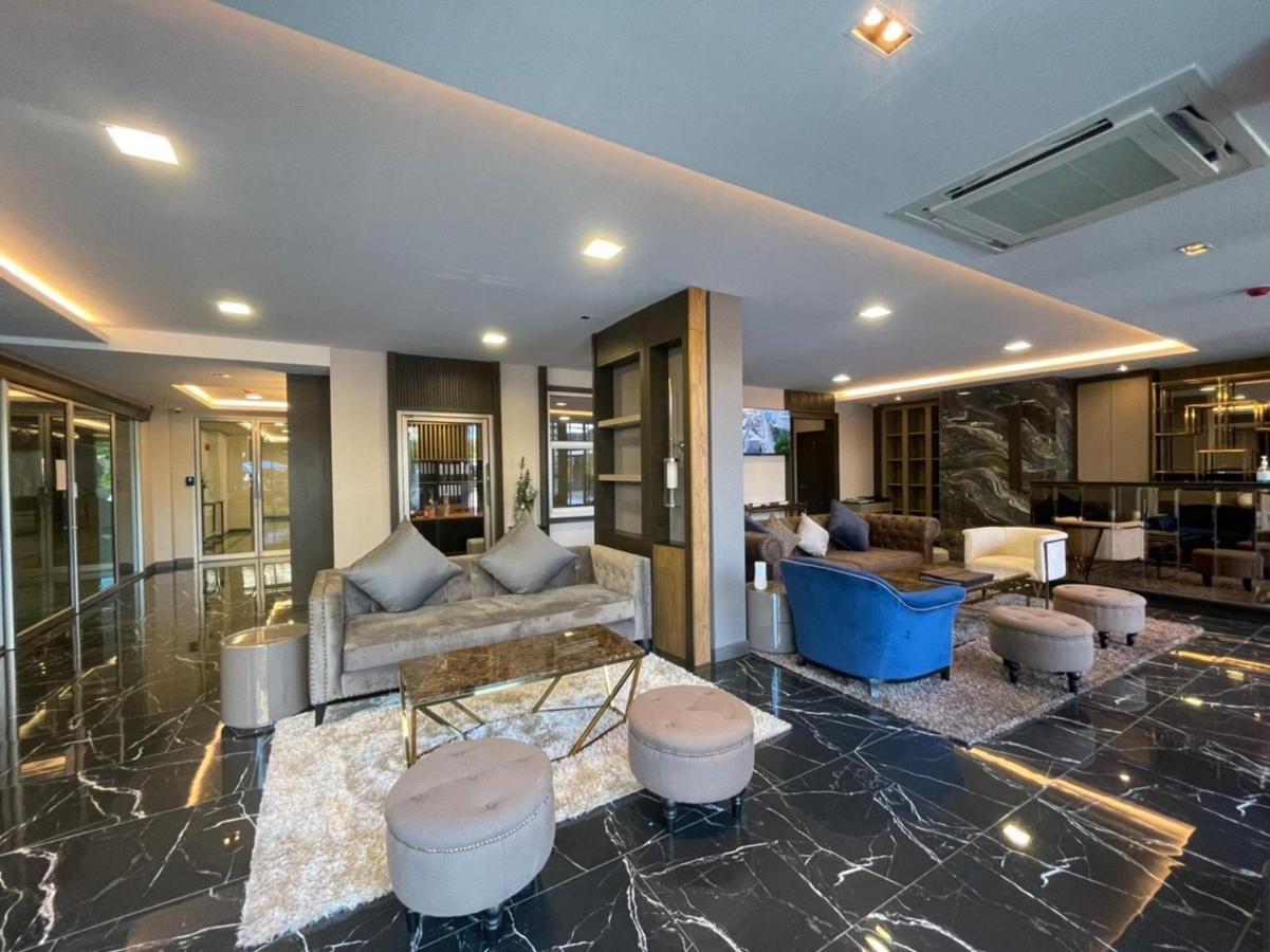 Chiang Mai Night Market Super Large Luxurious 3-Bedroom Hotel-Style Condo Exterior photo