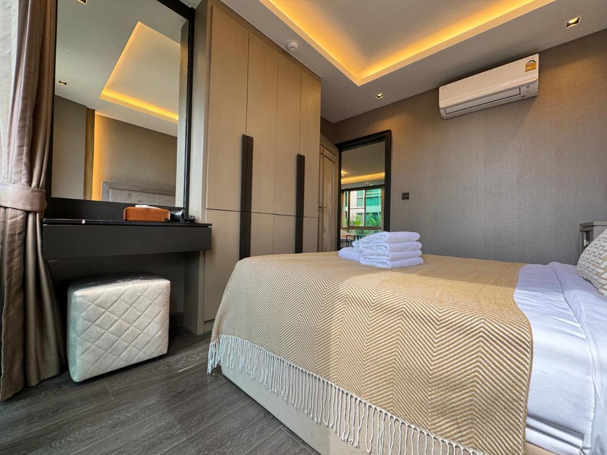 Chiang Mai Night Market Super Large Luxurious 3-Bedroom Hotel-Style Condo Exterior photo